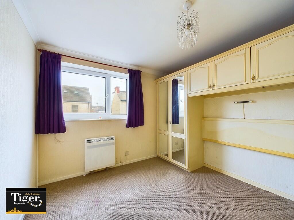 CAM02176G0-PR0403...