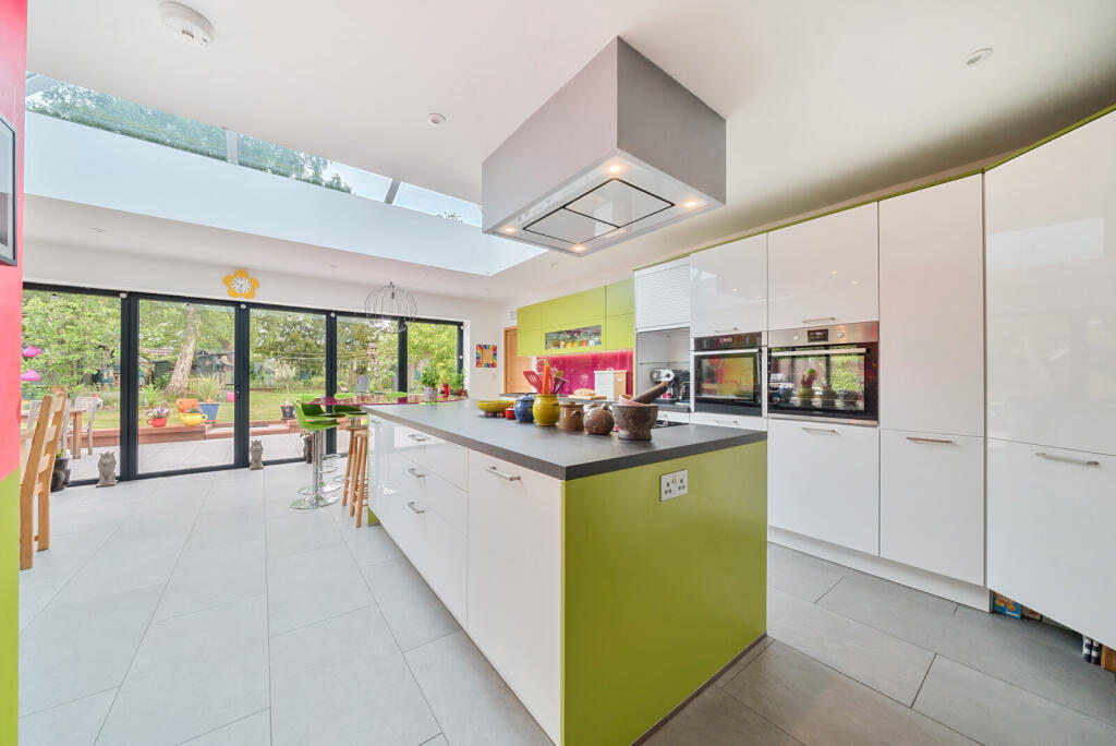 52-68222f707e18c-...