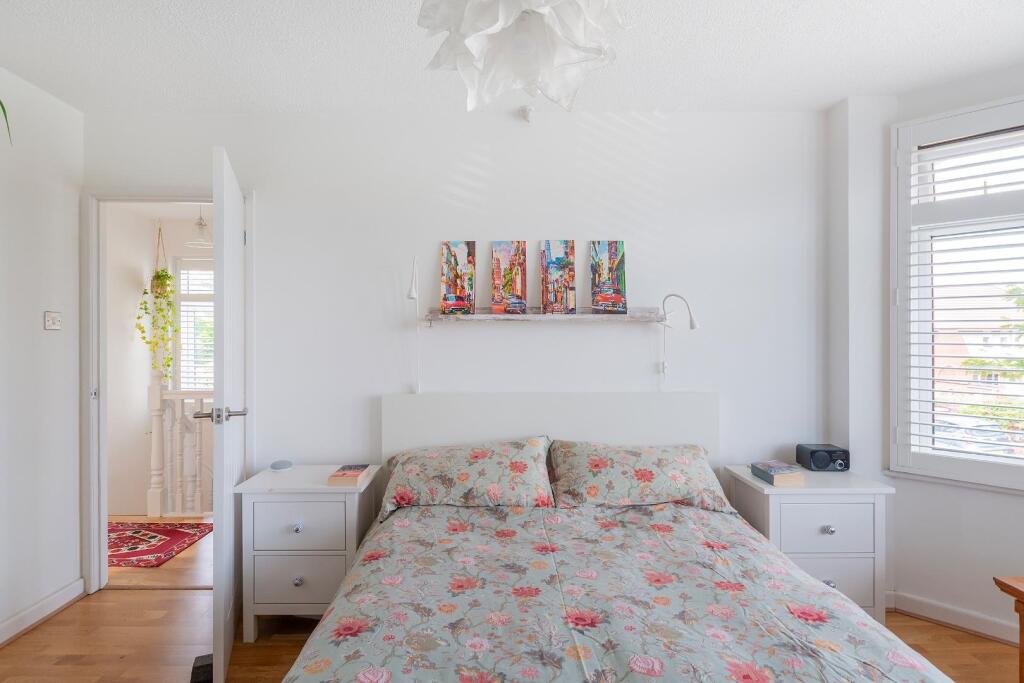 0O8CDD - Bedroom C.jpg