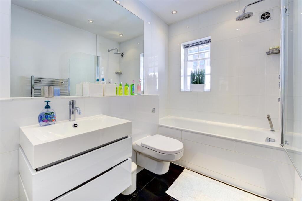 D0347 5 hill top bath2.jpg