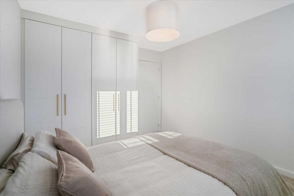 Bedroom Two (2)