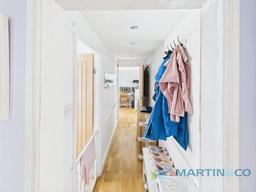 CAM02145G0-PR0069...