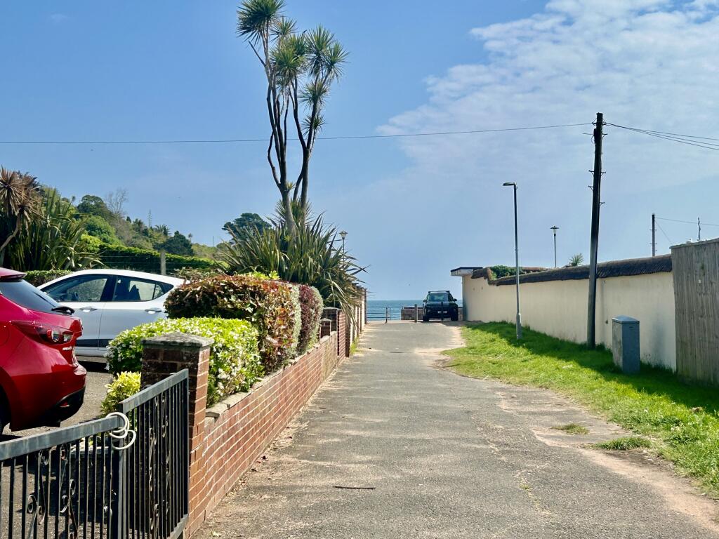 Beach Front Access.JPG