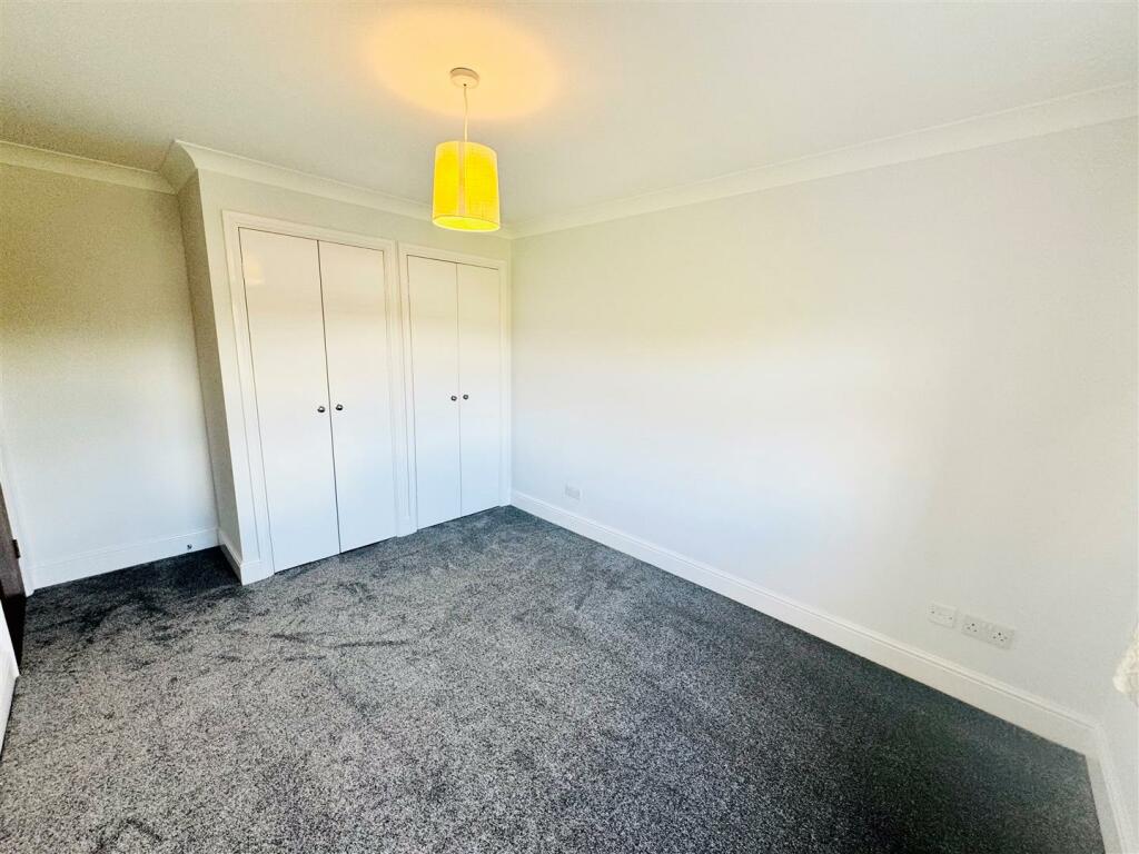 bedroom.jpg