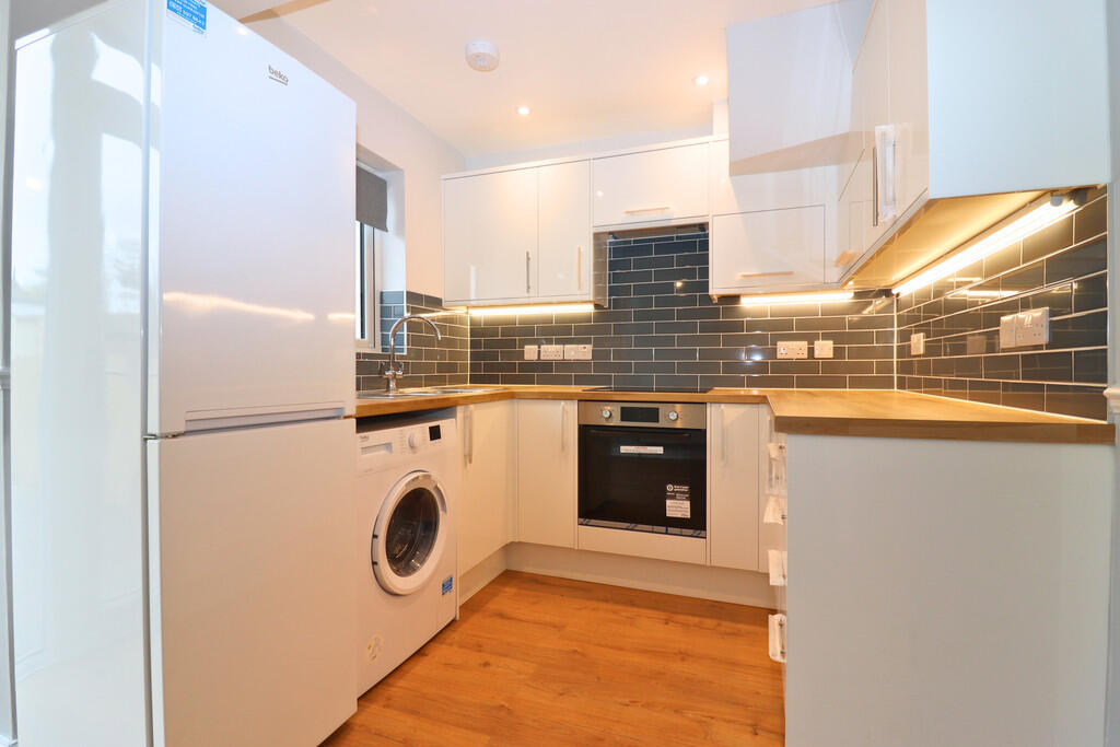 Sunray Avenue, Surbiton