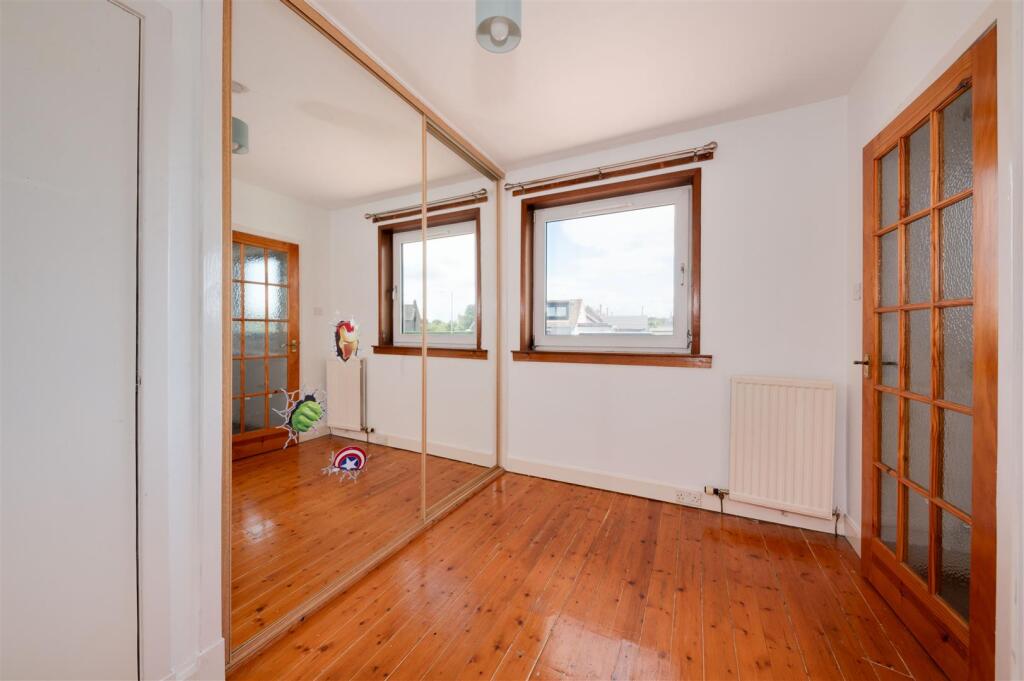 4 Gillies Place BF-14.JPG