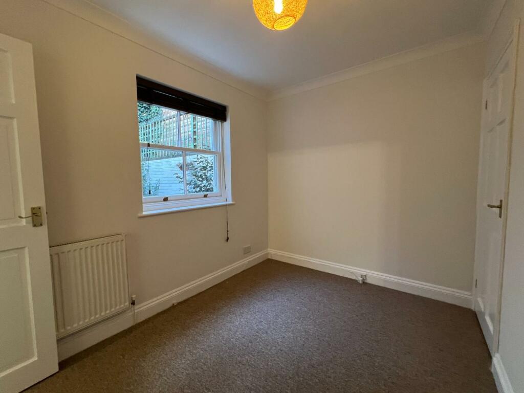 Dining Room/Bedroom 3
