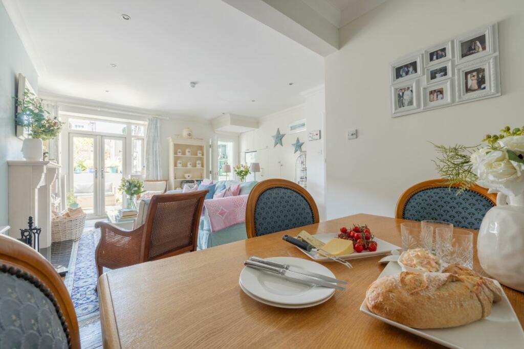 Owner's flat dining area
