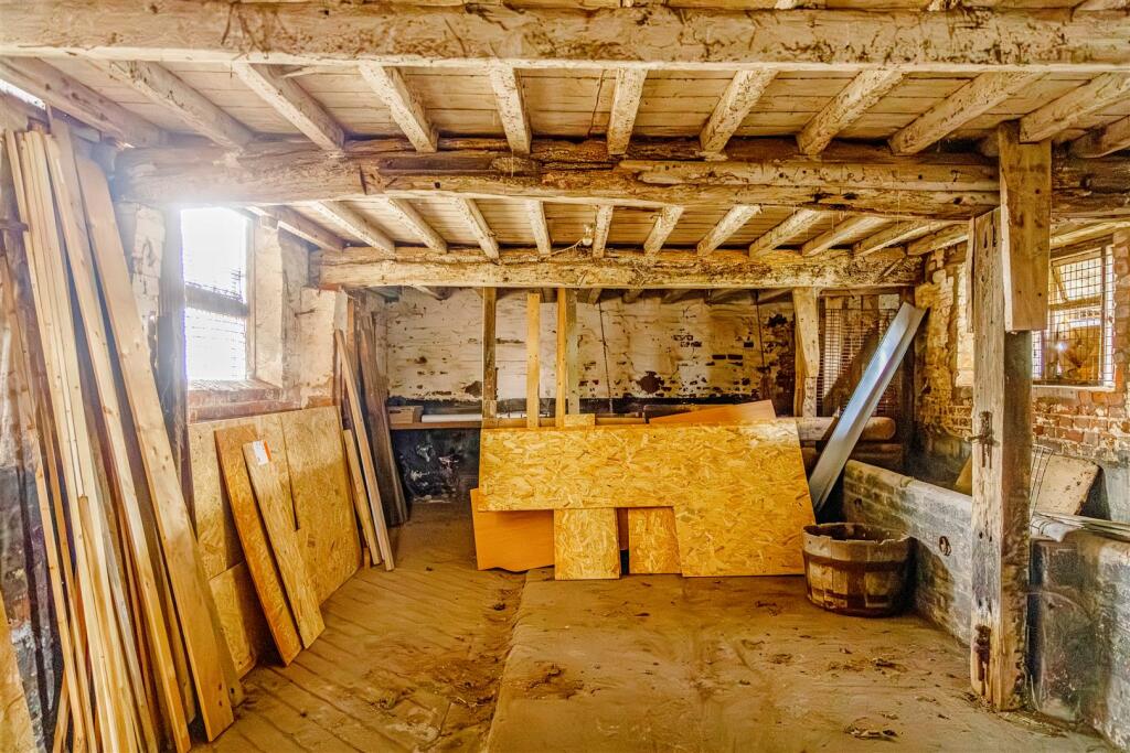 Sandholme House (Frampton)-22.jpg