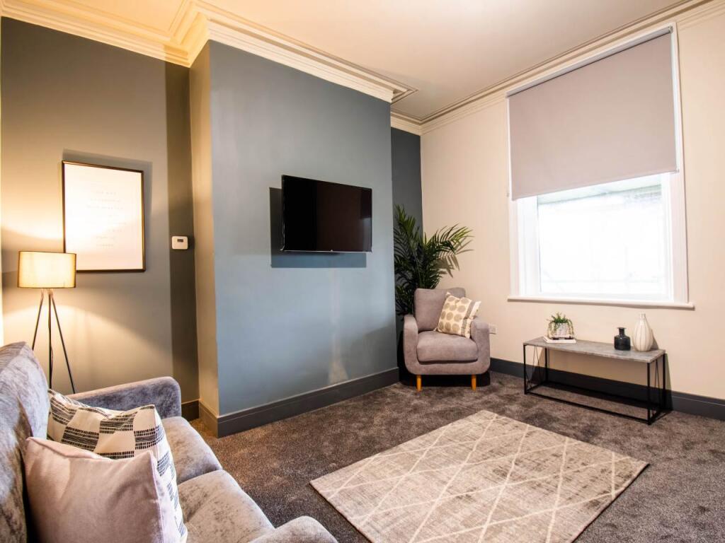 46 Westover Road  LR