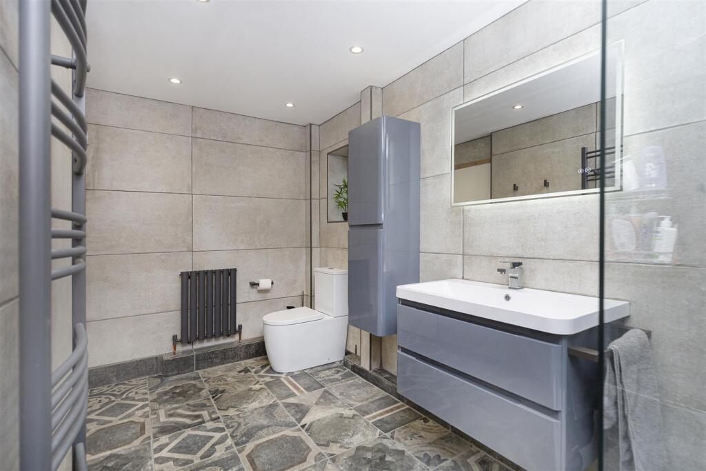 Bramleys Estate Agents - Walkley Terrace - Heckmon