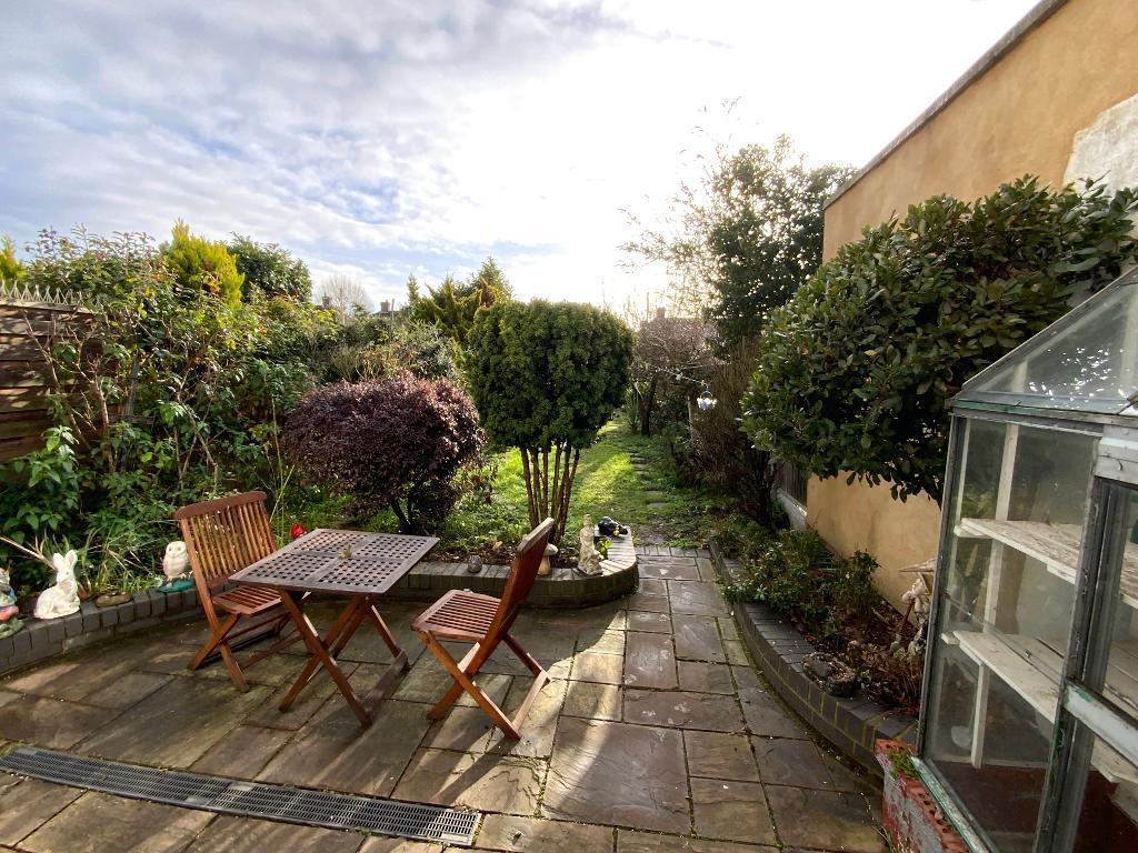 REAR GARDEN approx 70ft