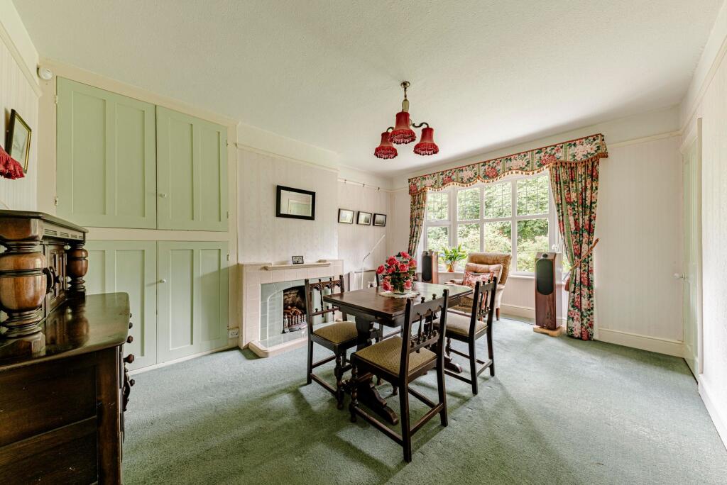 Dining Room (1)
