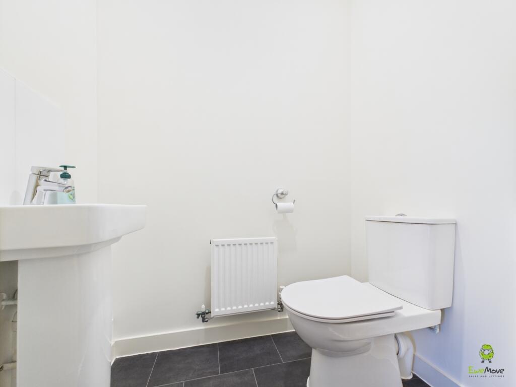 CAM02615G0-PR0101-STILL008