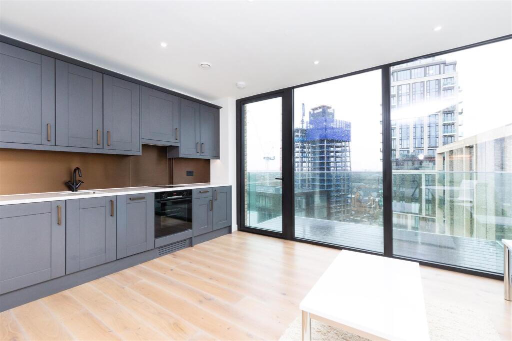 128 Emery Wharf-3.jpg