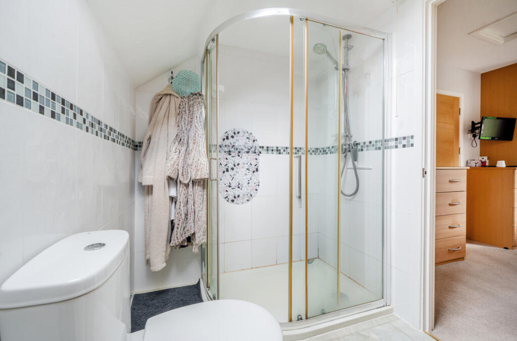 1333280-18-688cb7...