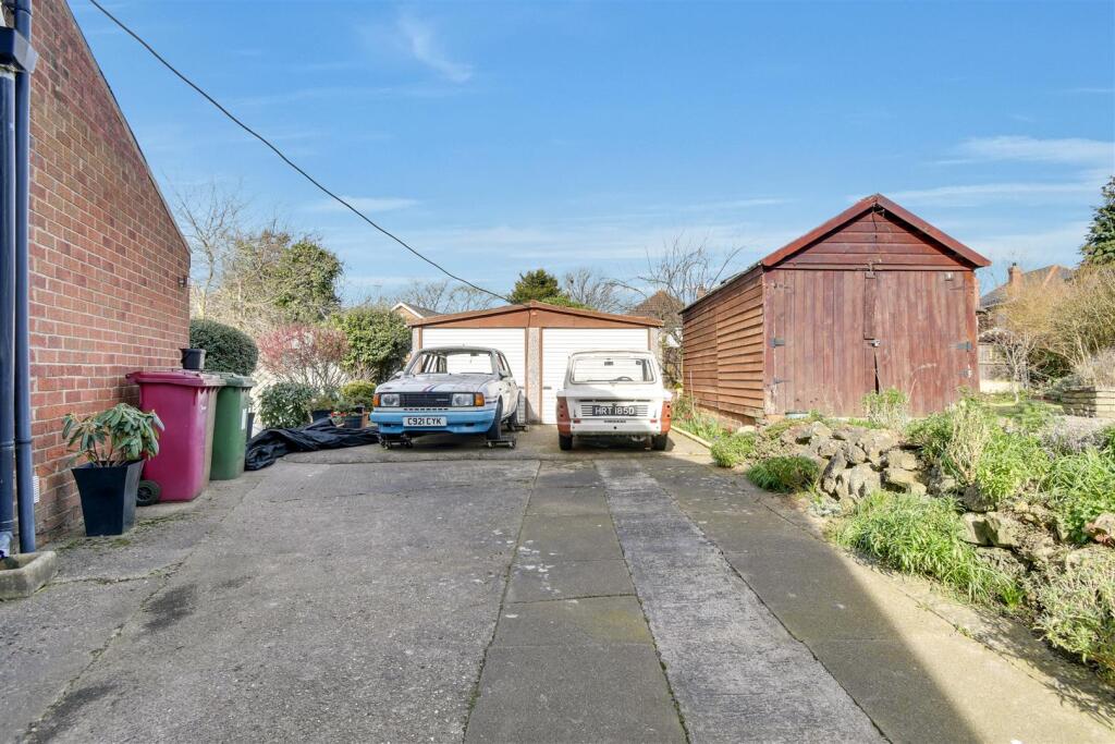 Double garage