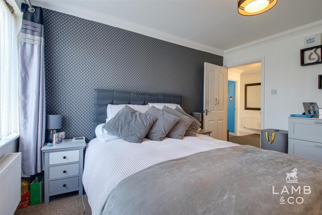 BEDROOM TWO