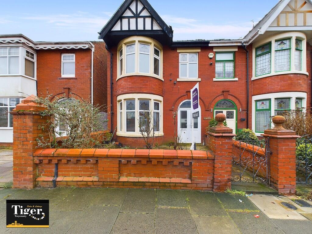 CAM03440G0-PR0241...