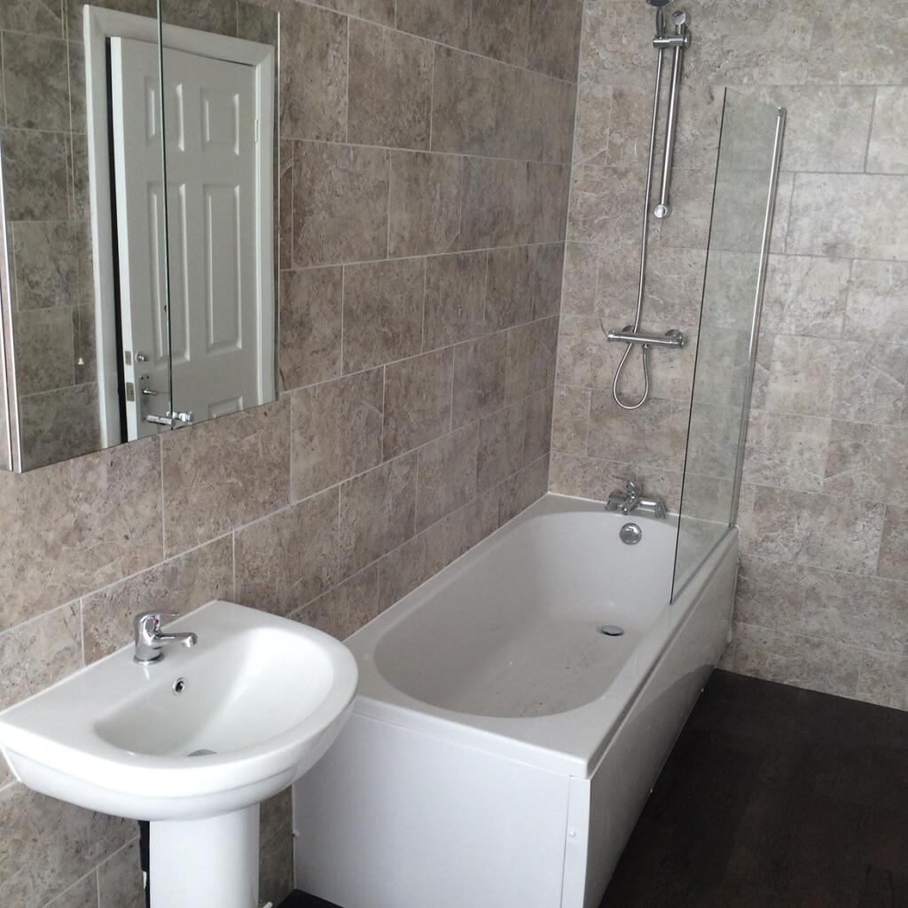 Bathroom_r