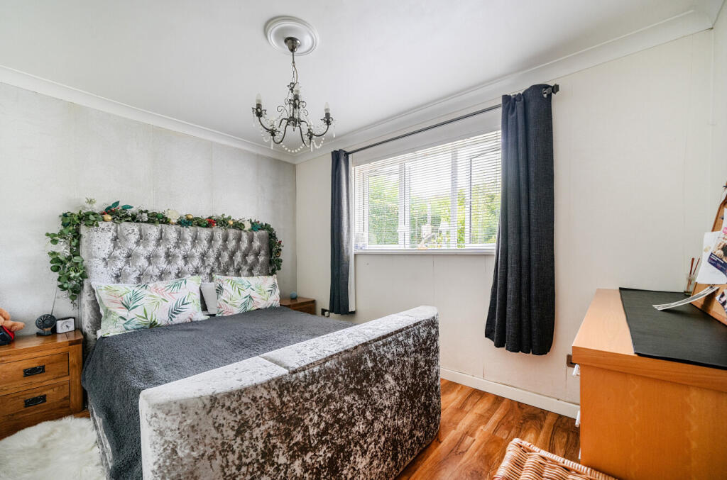 1333452-8-688b99a...