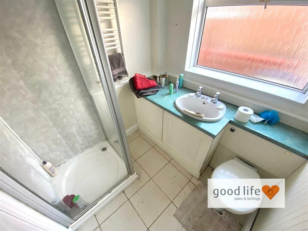 20241219_124208727_iOS95northfarmavenue.jpg