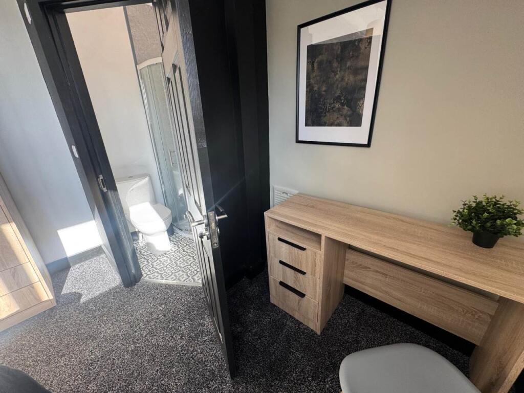 WhatsApp Image 2025-