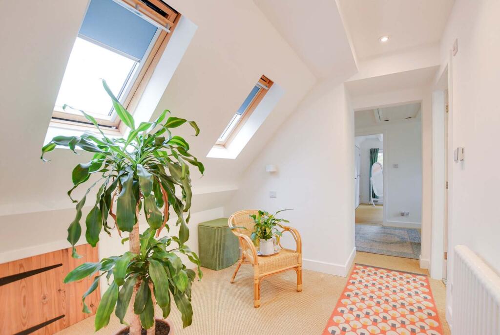 First Floor Galleried Landing