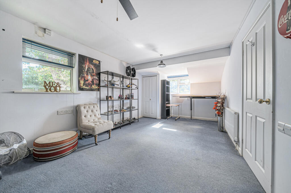 1358153-19-68d158...