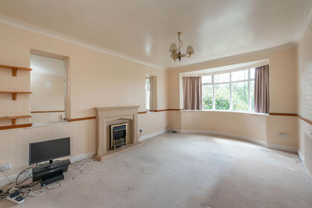 KITCHEN, LIVING ROOM AND DINING ROOM