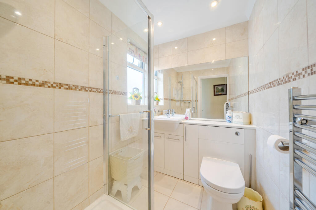 1330420-9-6889056...