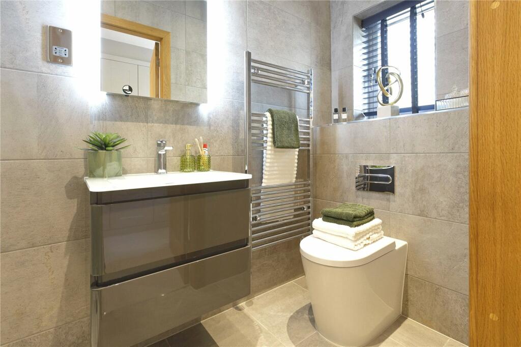 Example Ensuite