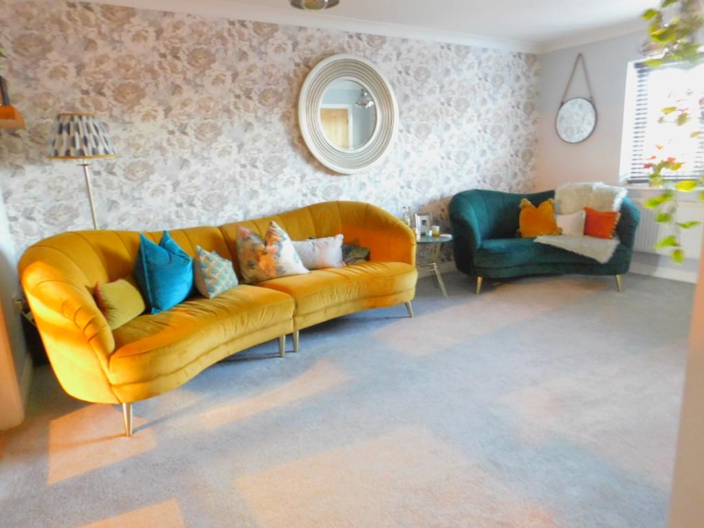 44 johnson estate (2)