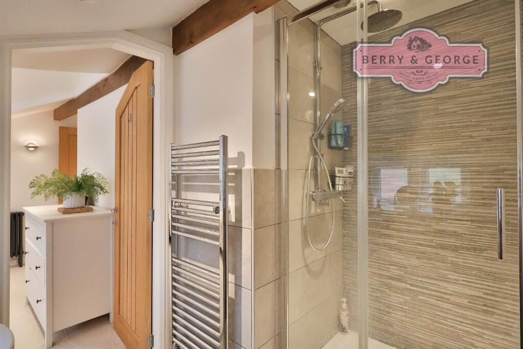 EN-SUITE ONE