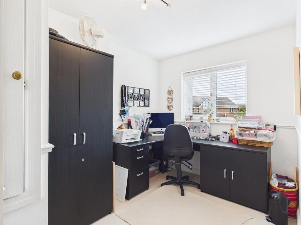 CAM03729G0-PR0056-STILL045