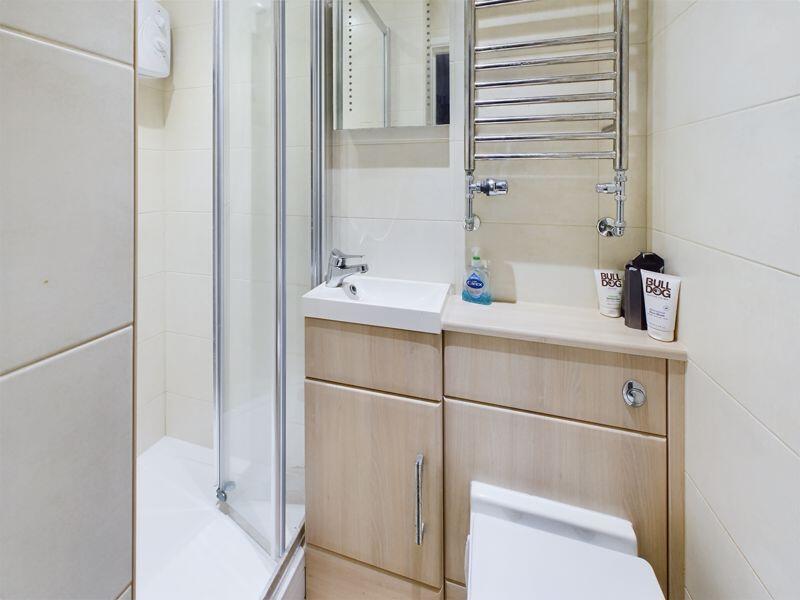 Ensuite shower room