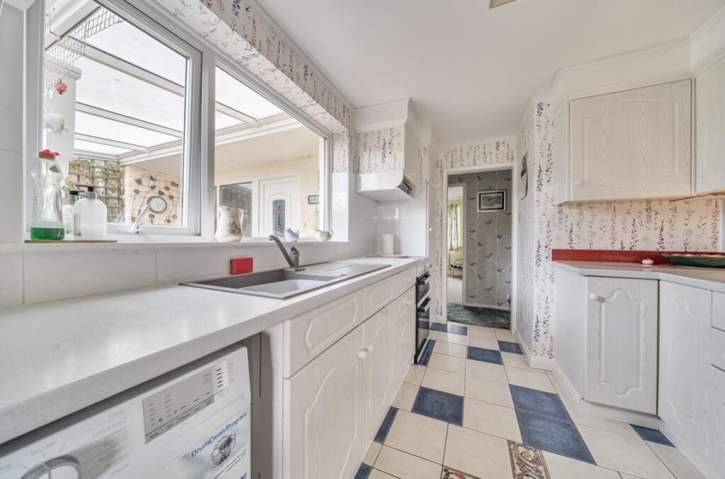 1361416-14-68dd646d58e6d