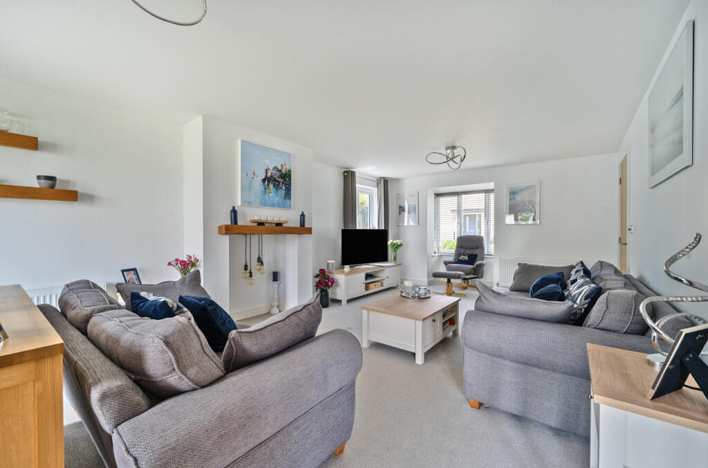 1300724-8-683db02...