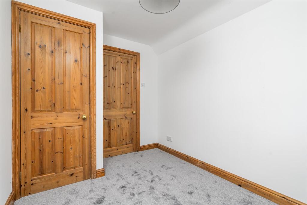 166 High Street_7.jpg