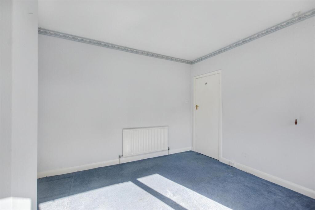 Bedroom 2_2.jpeg