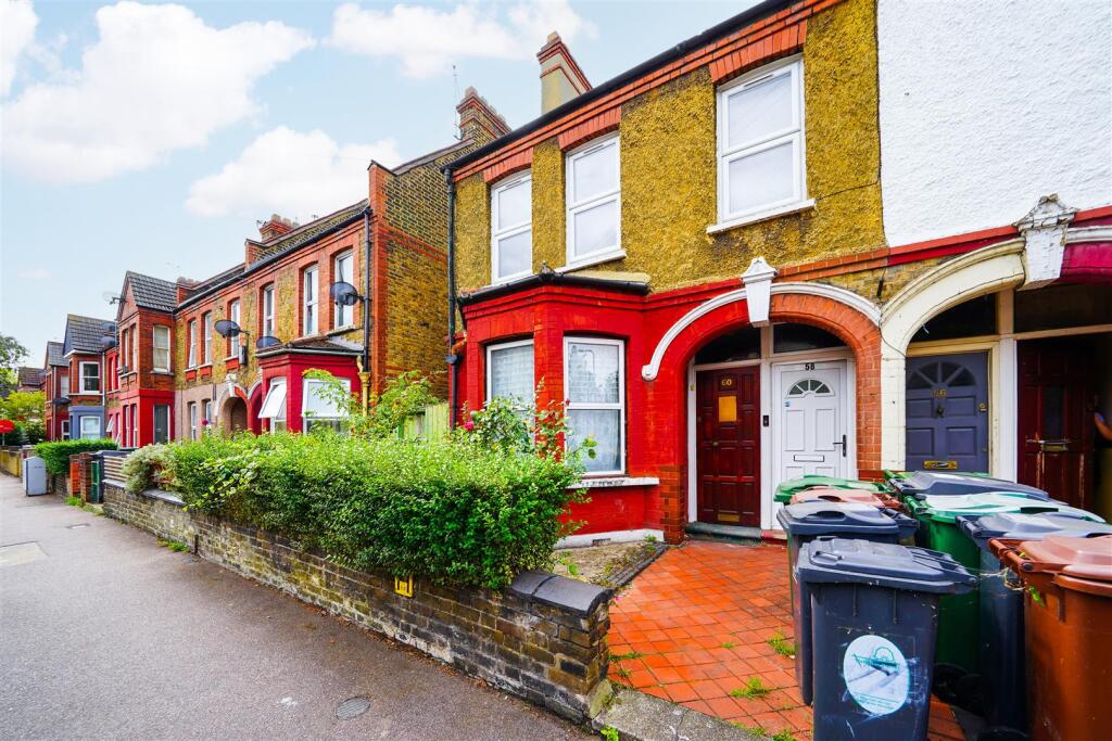 60 Bloxhall Road-15.jpg