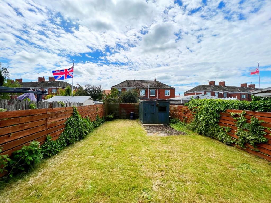 Garden 3.jpg
