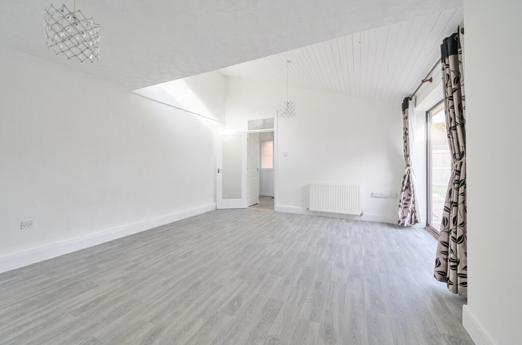 1363353-15-68e53d...