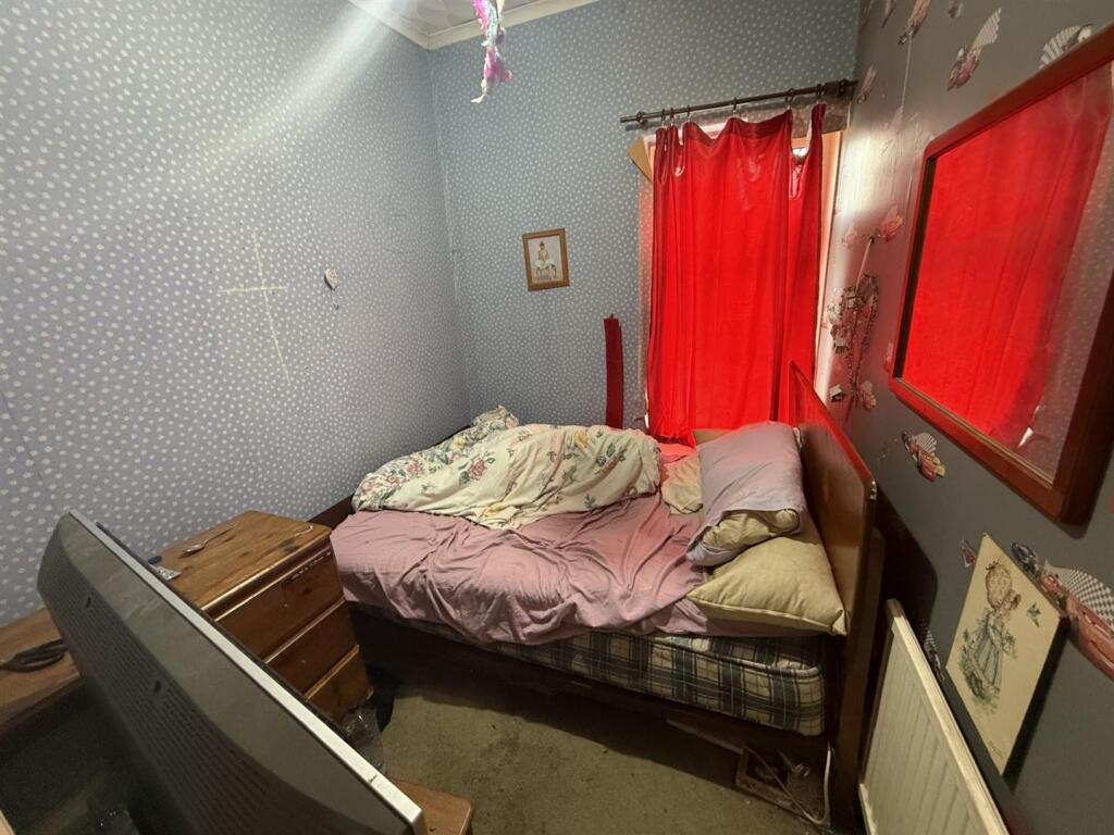 bedroom3.jpg