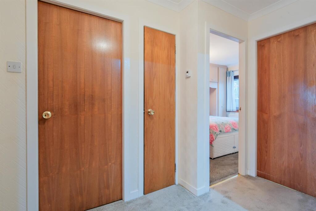 031-15 Westwood Rd, Newmains, Wishaw ML2 9DA.jpg