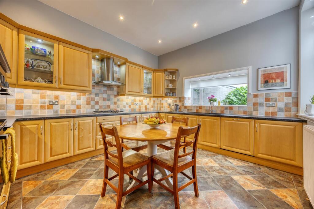 13_CROSSHILL_RD_LENZIE_033.JPEG