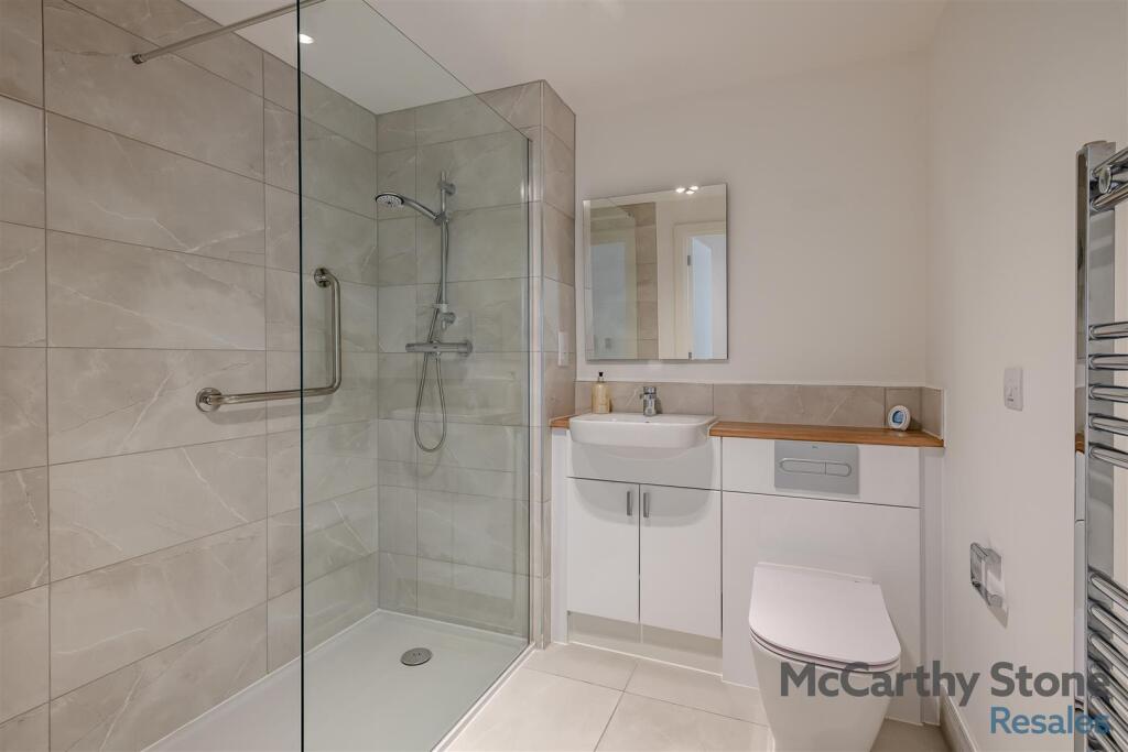 8651159-interior11.jpg