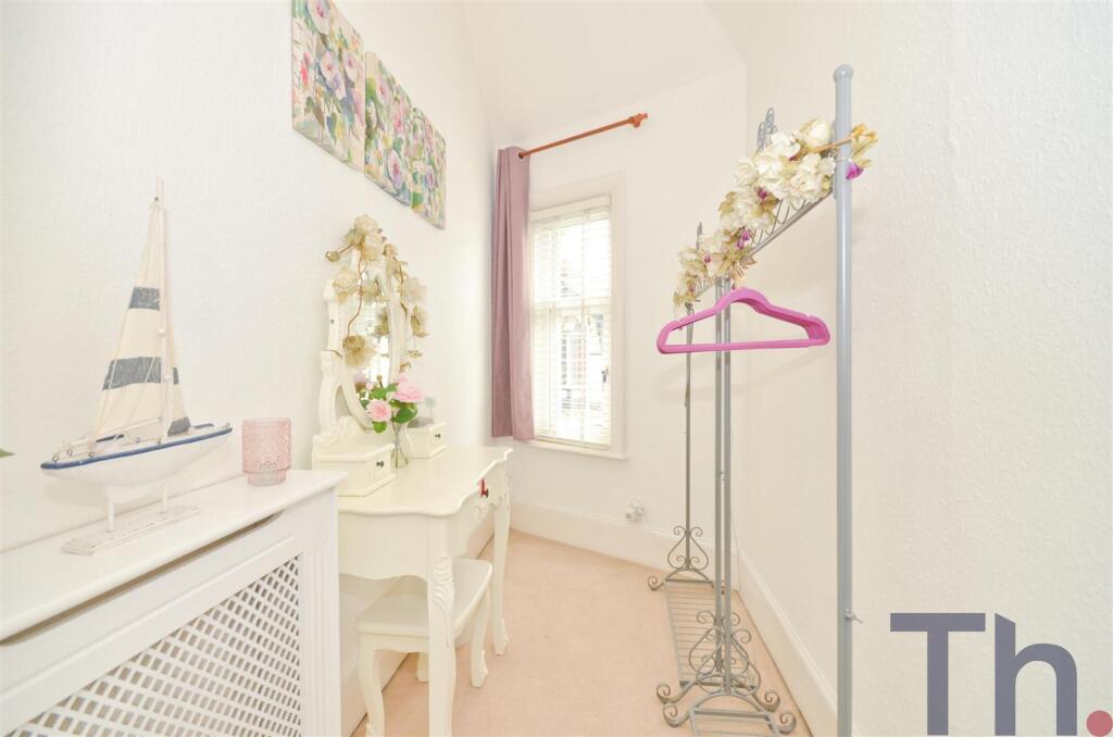Bedroom 3.JPG