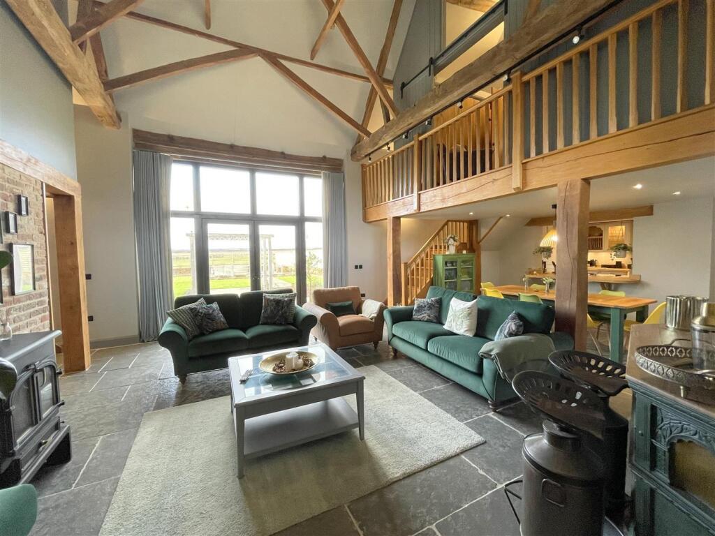 Living room.jpg