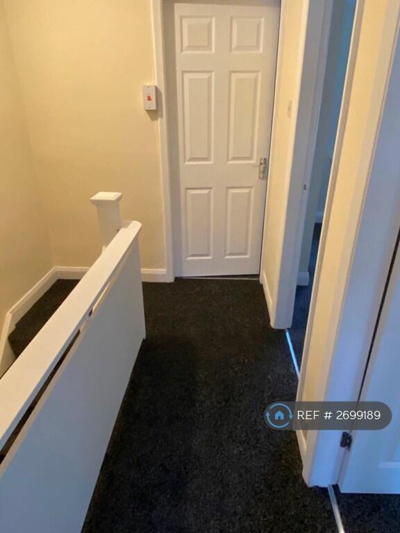 Upstairs Hallway 